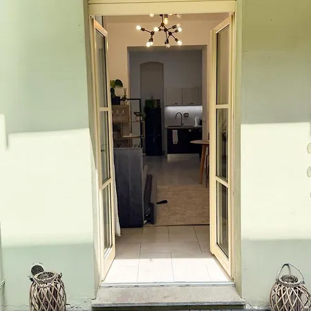 Cozy Steps From Wenceslas Square Apartment *